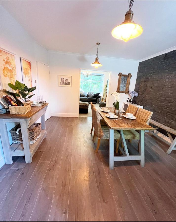 Modern 3 Bed, Heart Of Ashley Cross, 5 Mins To Sandbanks Poole Esterno foto